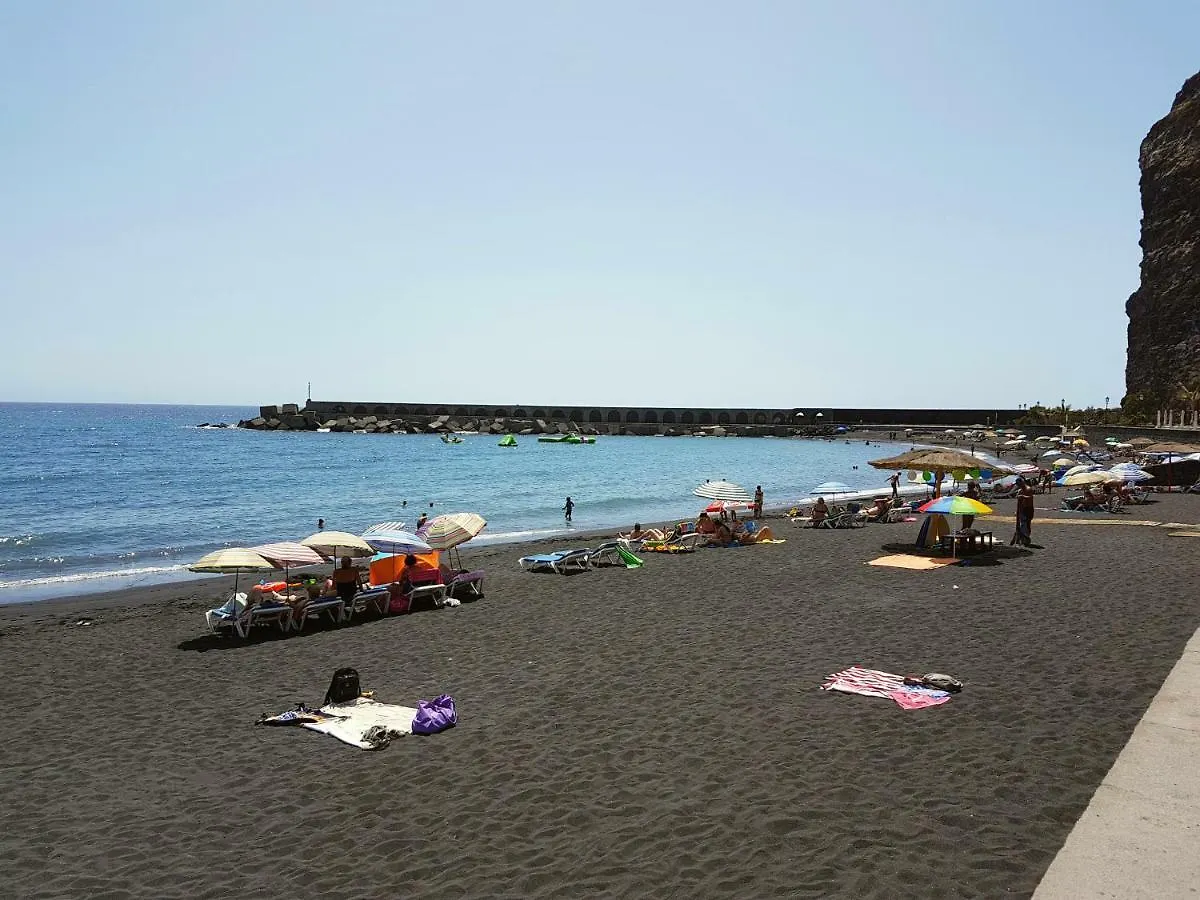 Playa Puerto Tazacorte